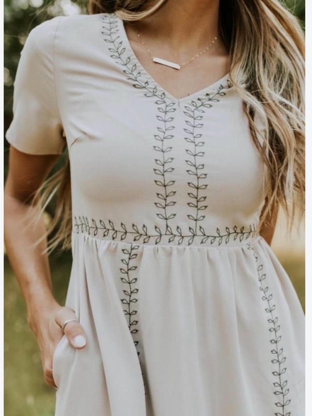 Polagram Cream V-Neck Embroidered Dress